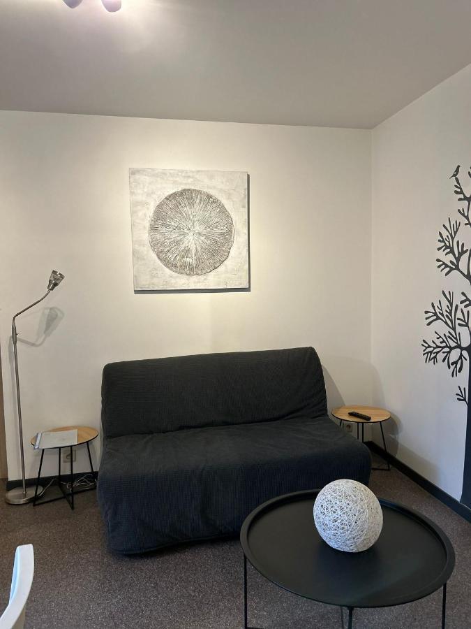 Apartamento Impasse 1 Fosses-La-Ville Exterior foto