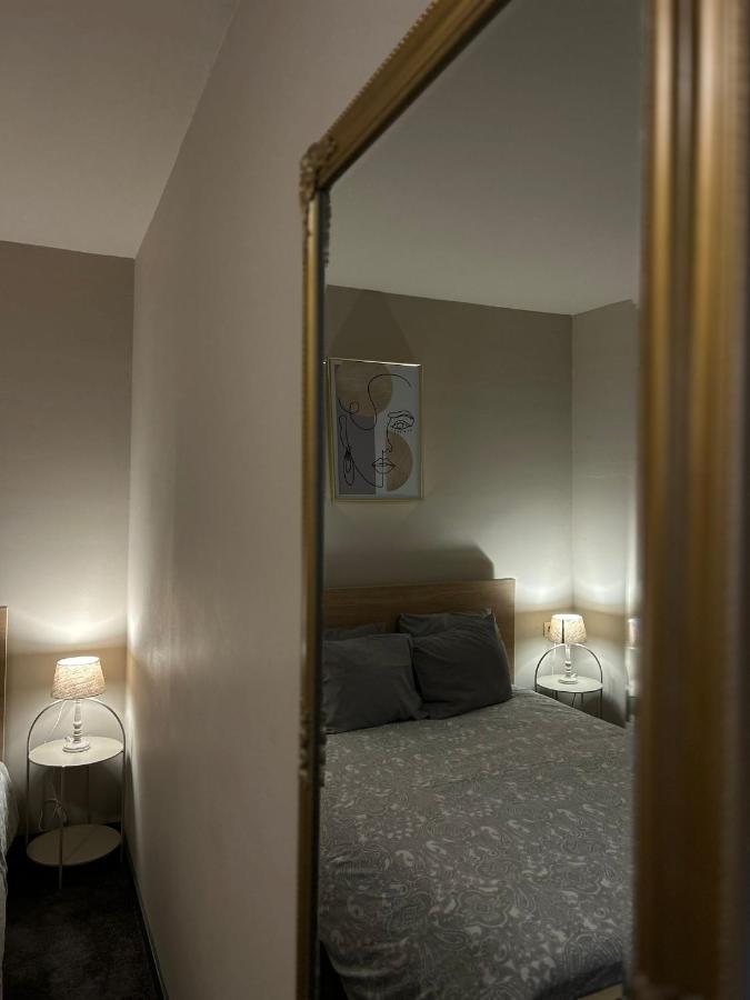 Apartamento Impasse 1 Fosses-La-Ville Exterior foto