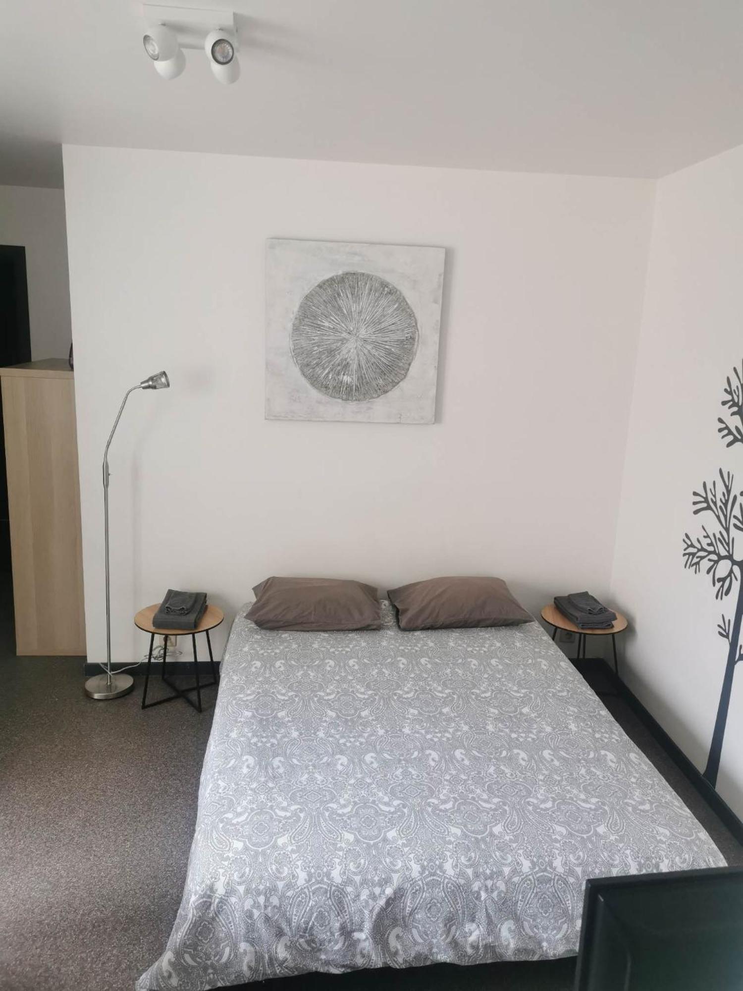 Apartamento Impasse 1 Fosses-La-Ville Exterior foto